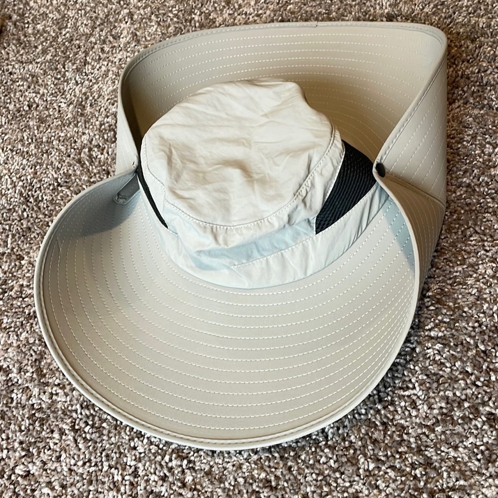 Women’s Wide Brim Beach Sun Hat